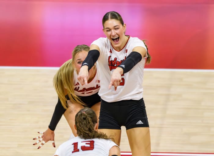 12_Andi Jackson_VB vs Wisconsin 1021